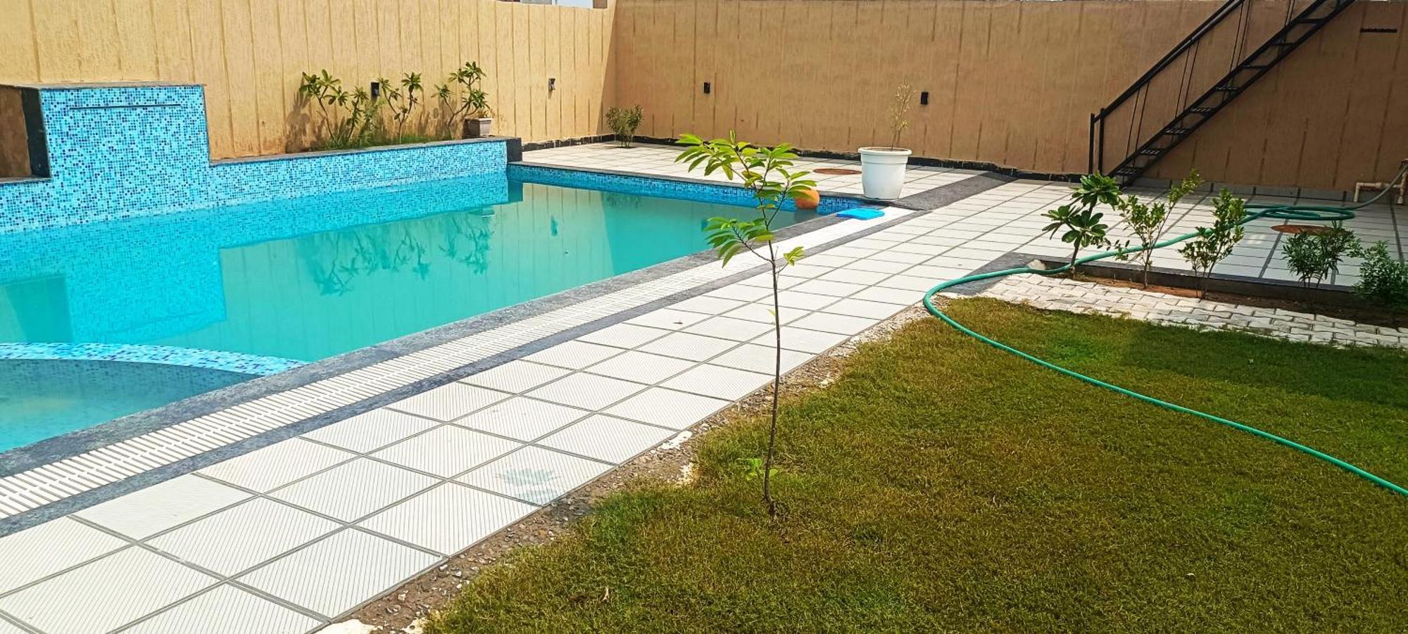 Suvarna Farm'S Hotel Watka Luaran gambar